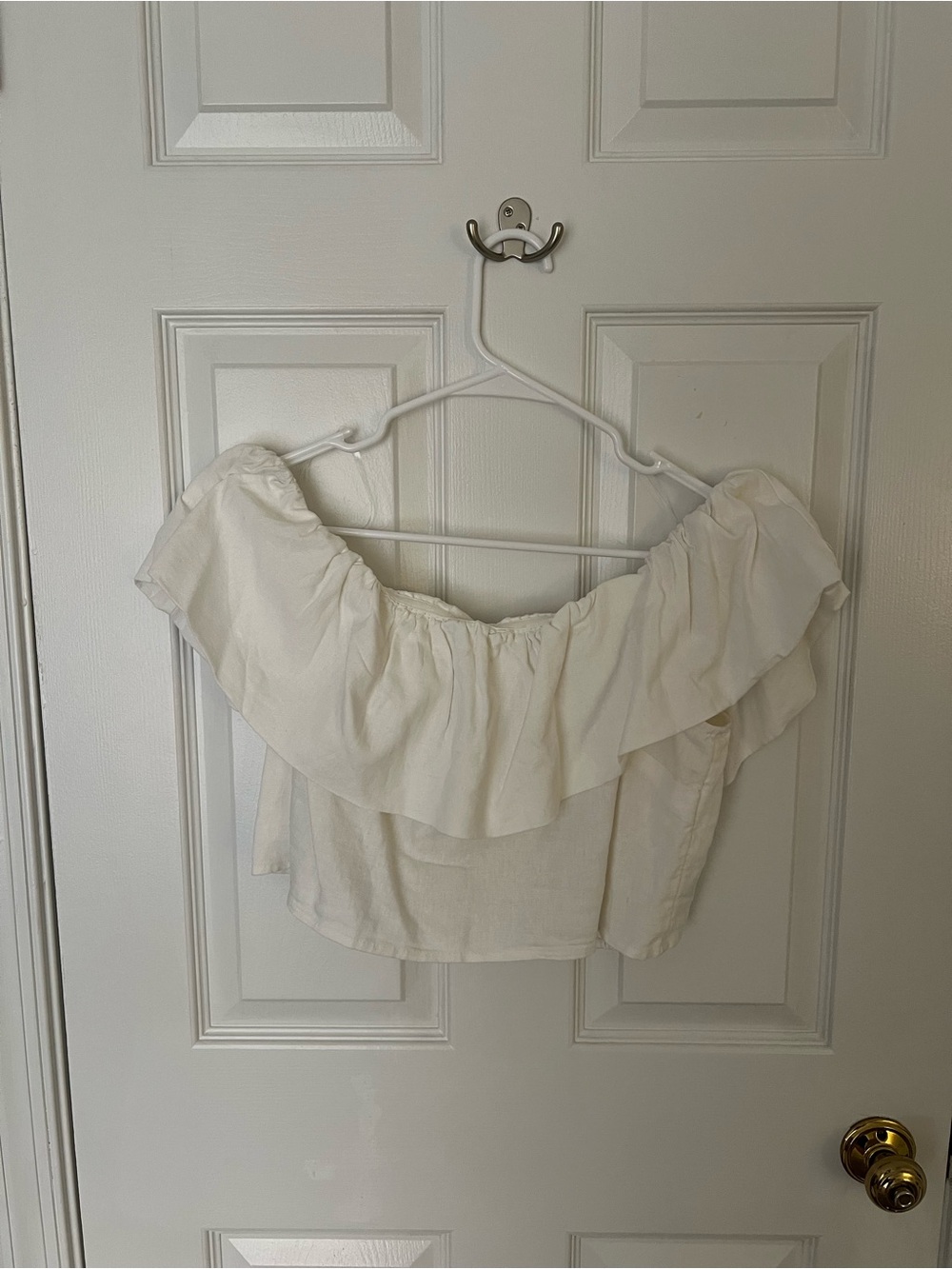 Target White Off-the-Shoulder Ruffle Crop Top